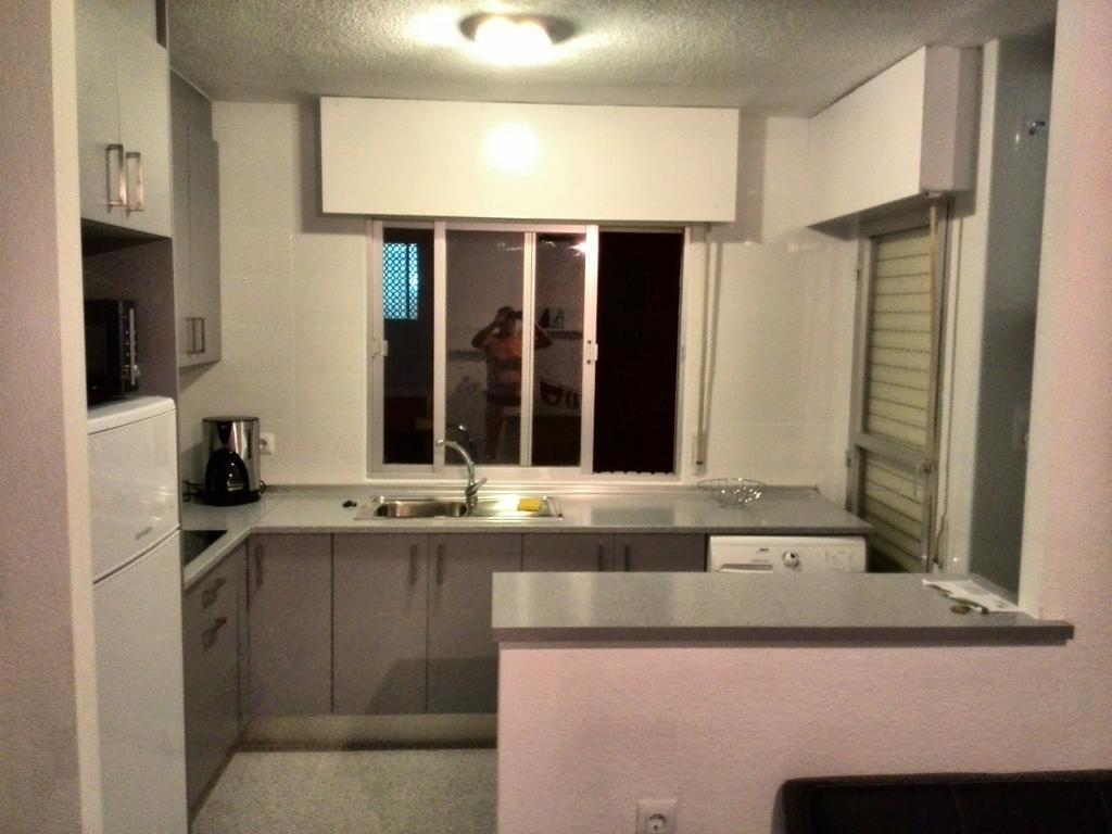 Apartment Travesia de Santomera Torrevieja Habitación foto